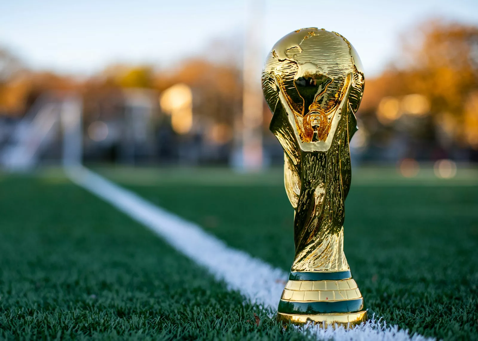 Trophée doré de la Coupe du Monde FIFA — meilleur IPTV 2026 (IPTV SHARK)